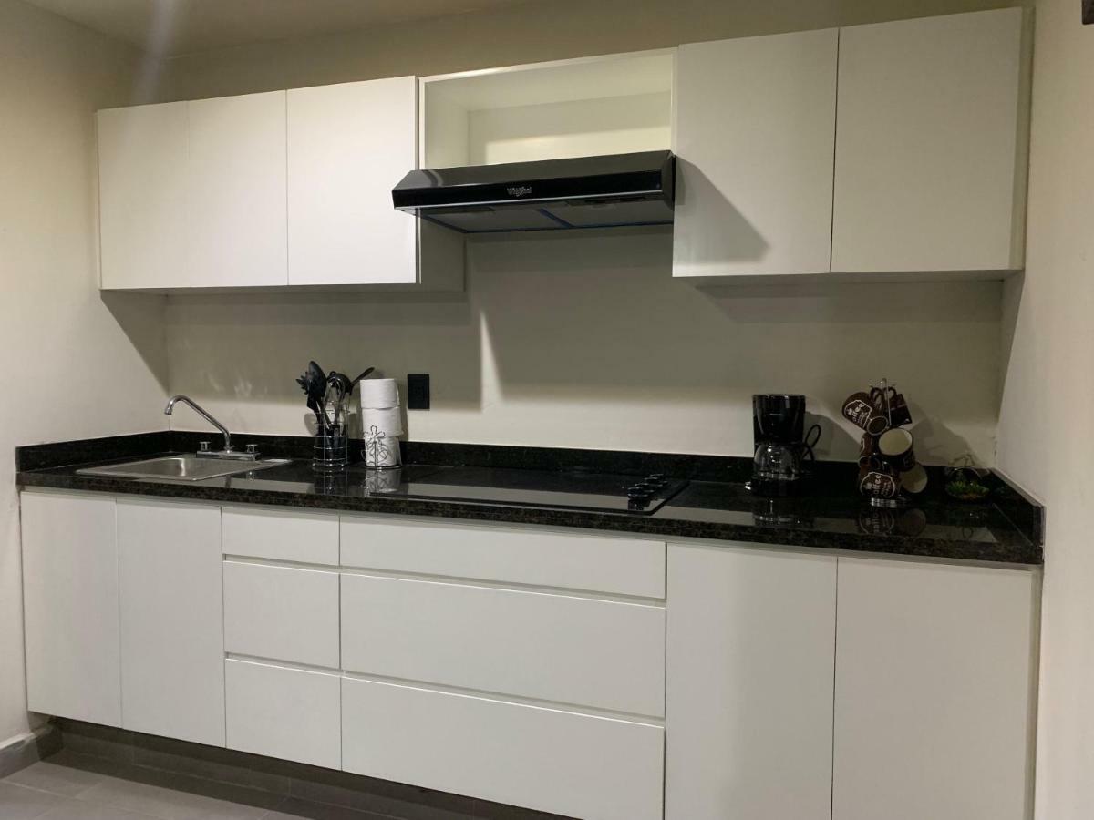 Zona Dorada: Amplio Departamento Para 12 Mazatlán Extérieur photo